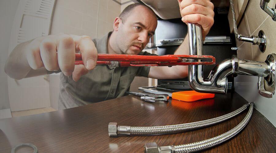 Professional same day plumber in Peosta, IA